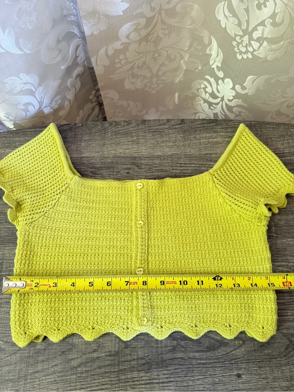 Yellow ZARA Cropped Knit Button-Front Top/E148